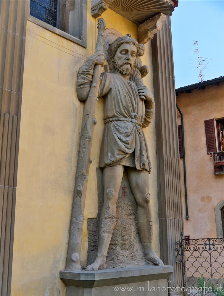 Castiglione Olona (Varese, Italy) - Statue of St. Cristopher on the facade of the Villa Church